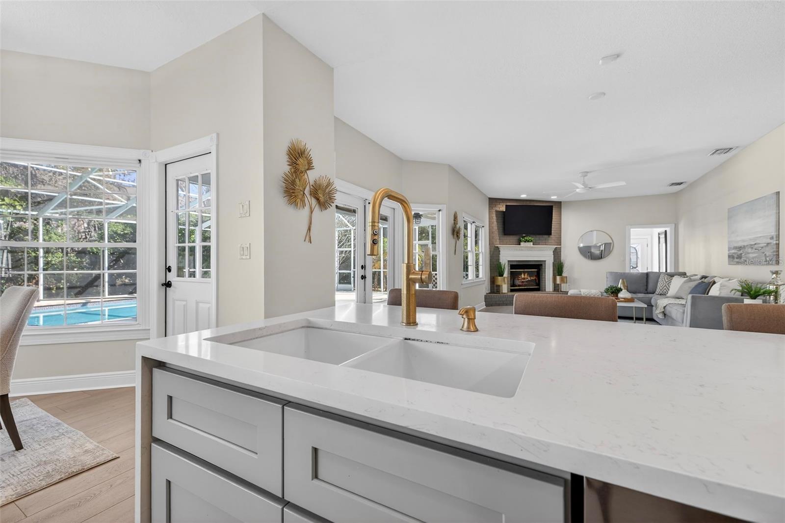 Image 18 of 45 For 8667 Burning Tree Circle