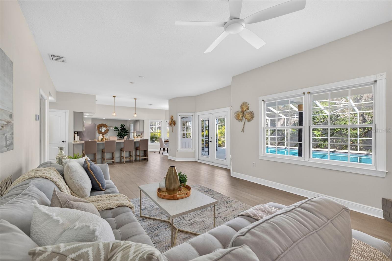 Image 22 of 45 For 8667 Burning Tree Circle