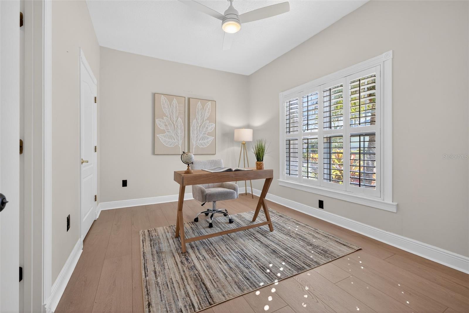 Image 23 of 45 For 8667 Burning Tree Circle