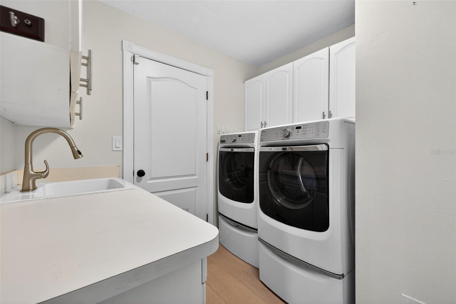 Image 24 of 45 For 8667 Burning Tree Circle