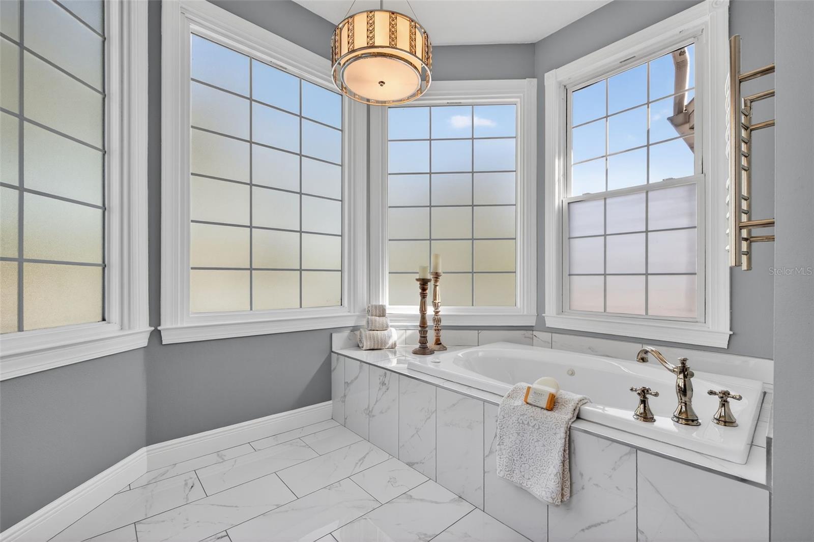 Image 31 of 45 For 8667 Burning Tree Circle