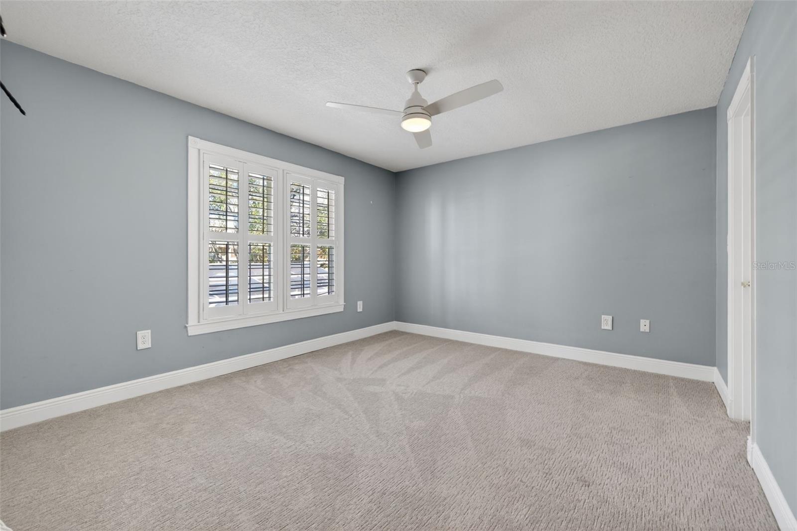 Image 35 of 45 For 8667 Burning Tree Circle