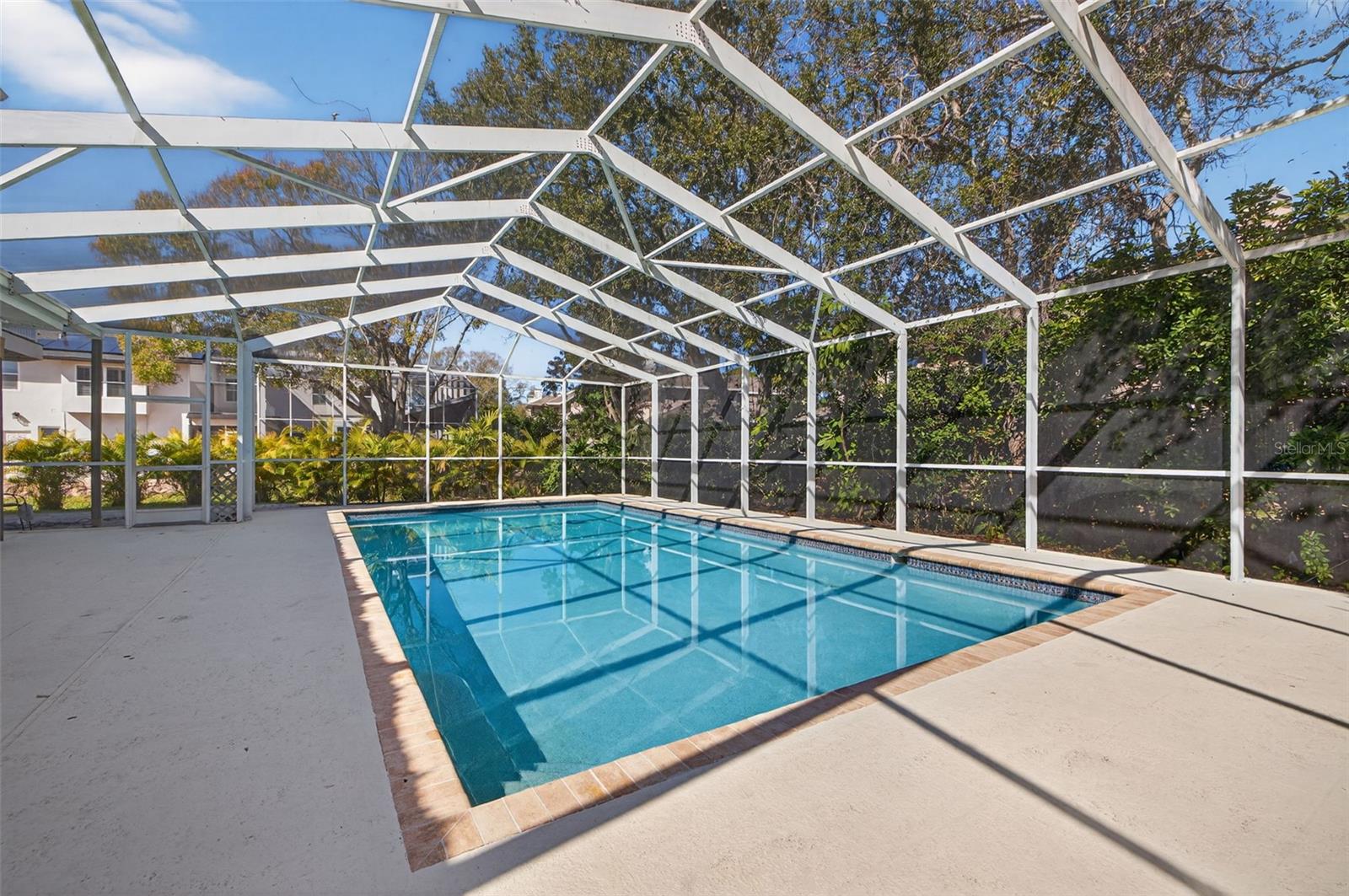 Image 40 of 45 For 8667 Burning Tree Circle