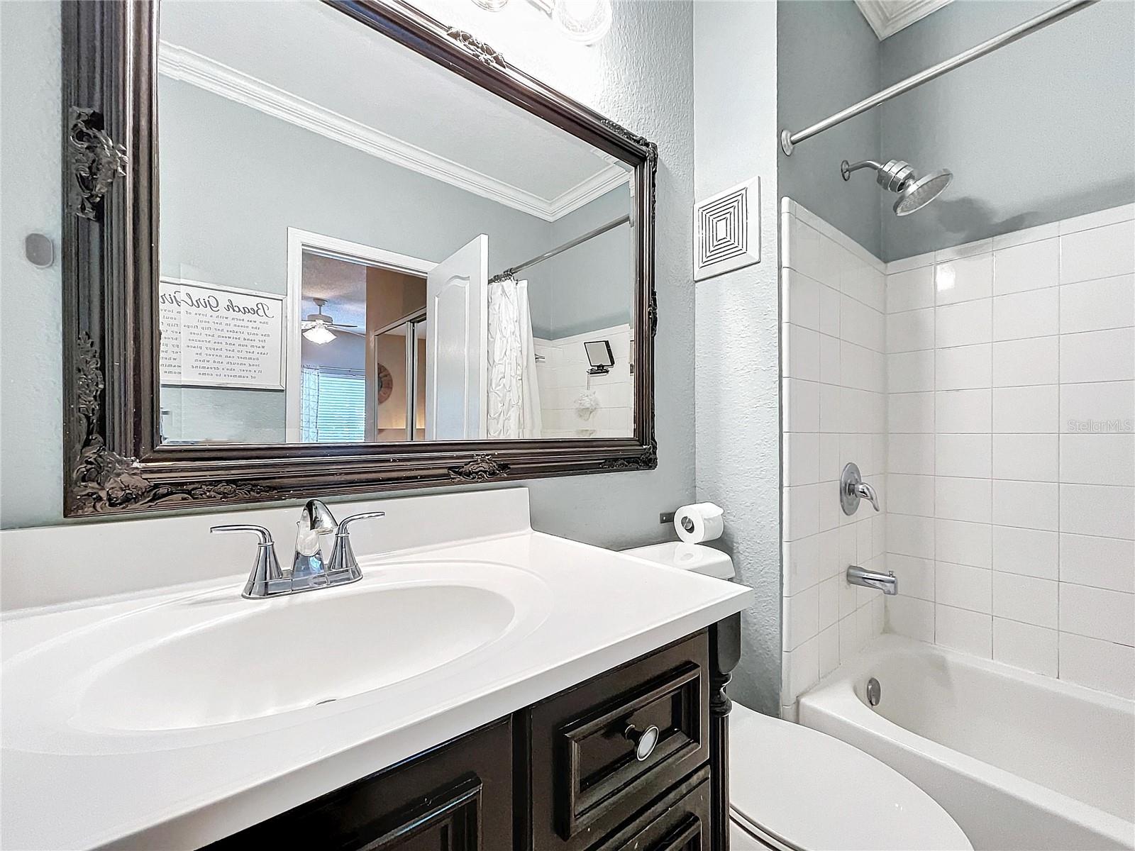 Image 17 of 40 For 704 Seagate Drive