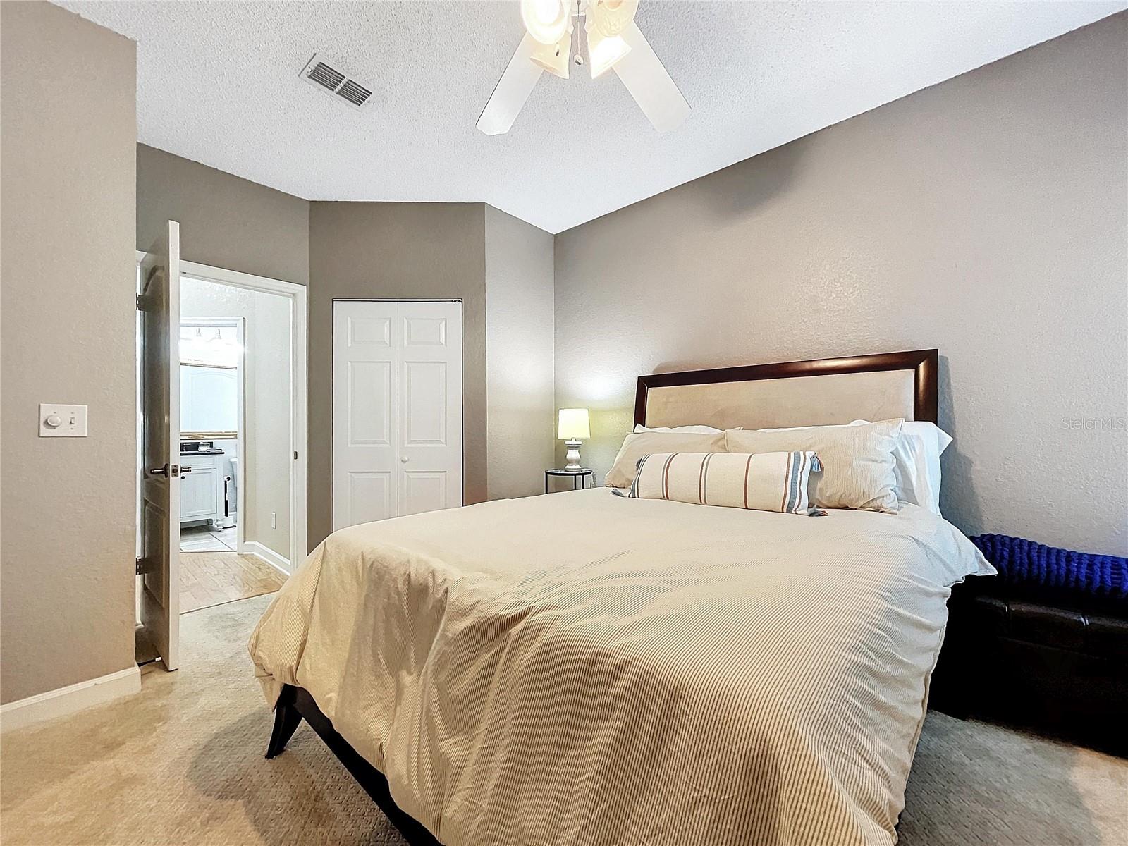 Image 22 of 40 For 704 Seagate Drive