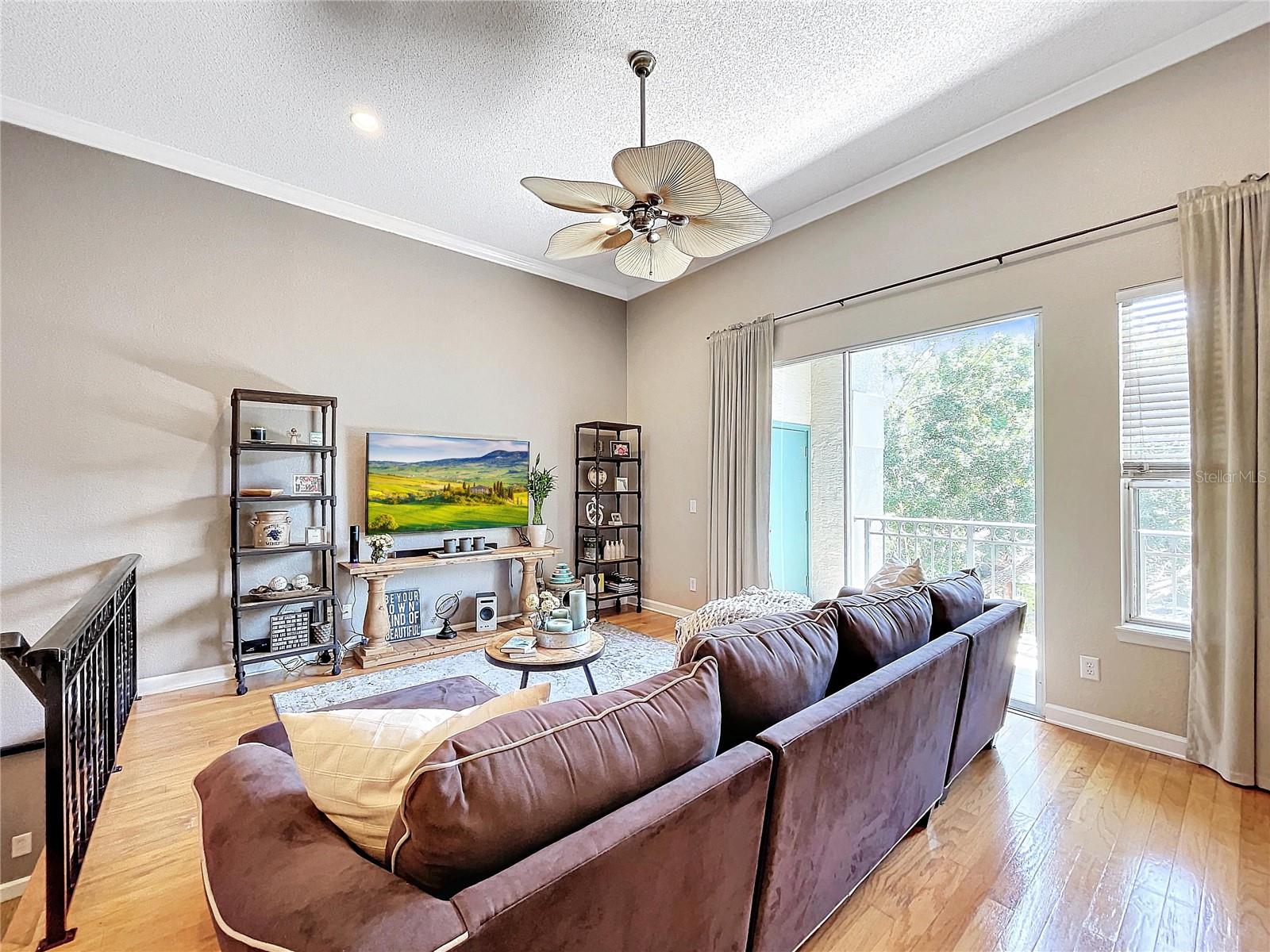 Image 4 of 40 For 704 Seagate Drive