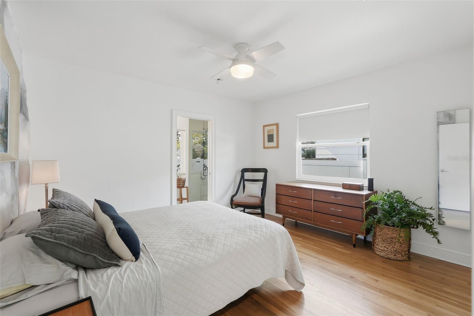 Image 17 of 40 For 1201 30th Avenue N