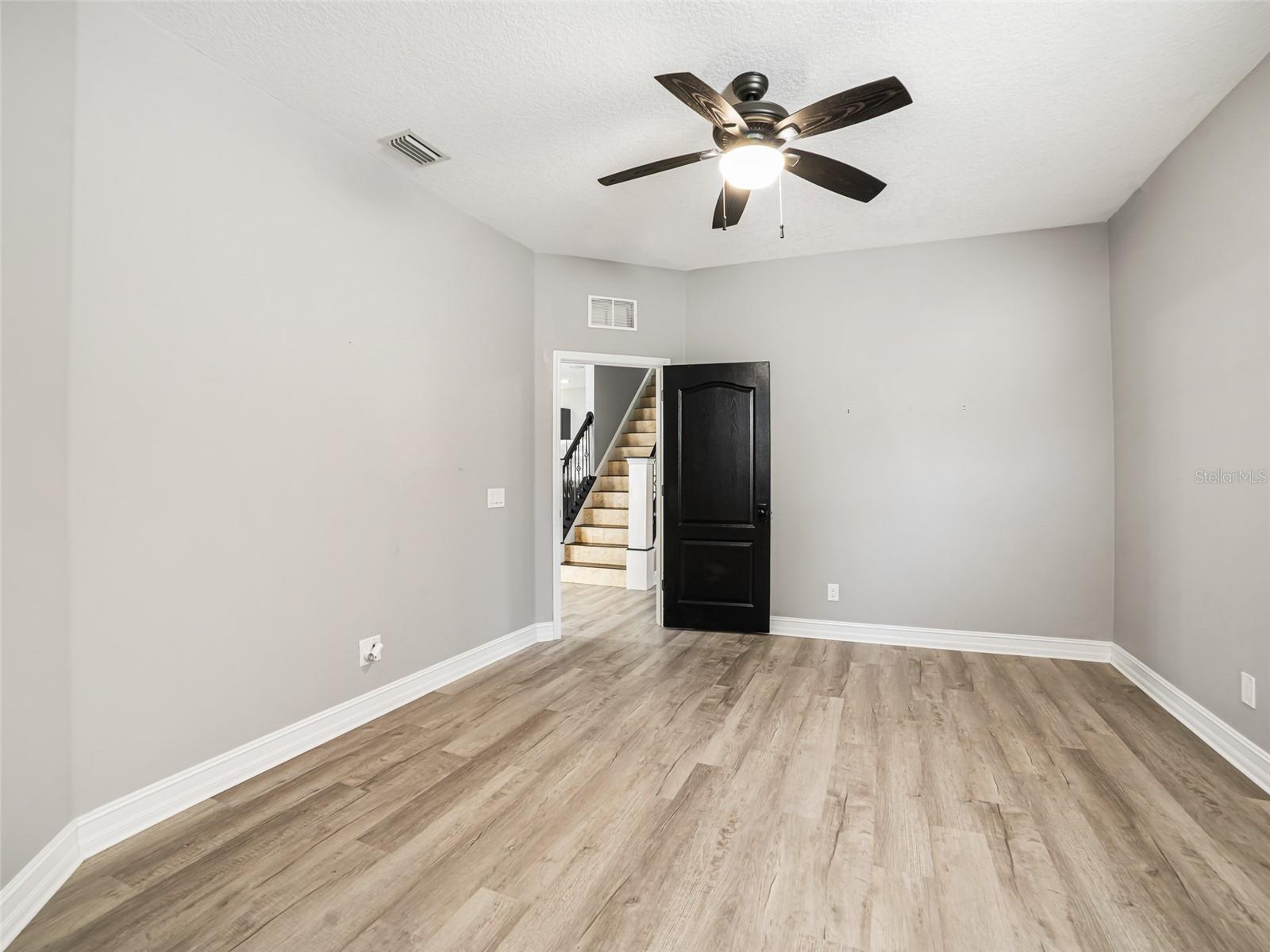 Image 15 of 32 For 15509 Long Cypress Drive