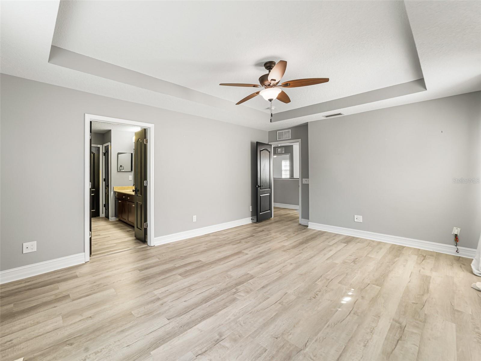 Image 23 of 32 For 15509 Long Cypress Drive