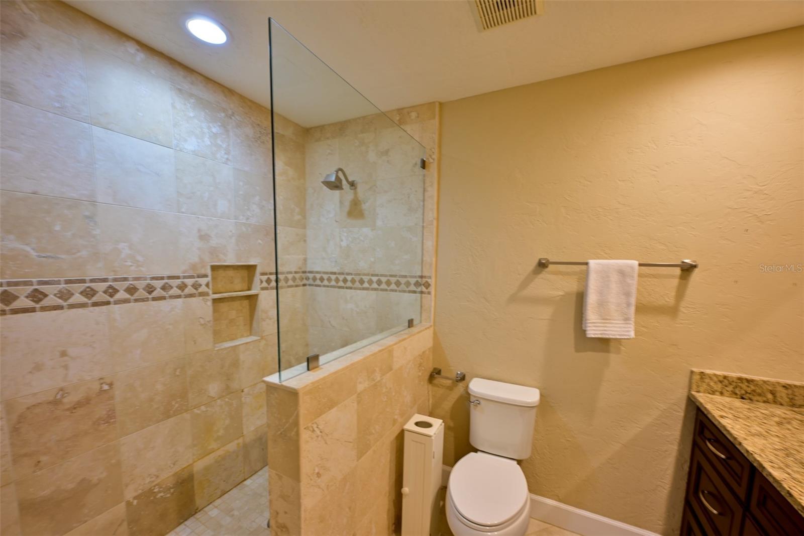 Image 22 of 48 For 1614 Stafford Lane 1206