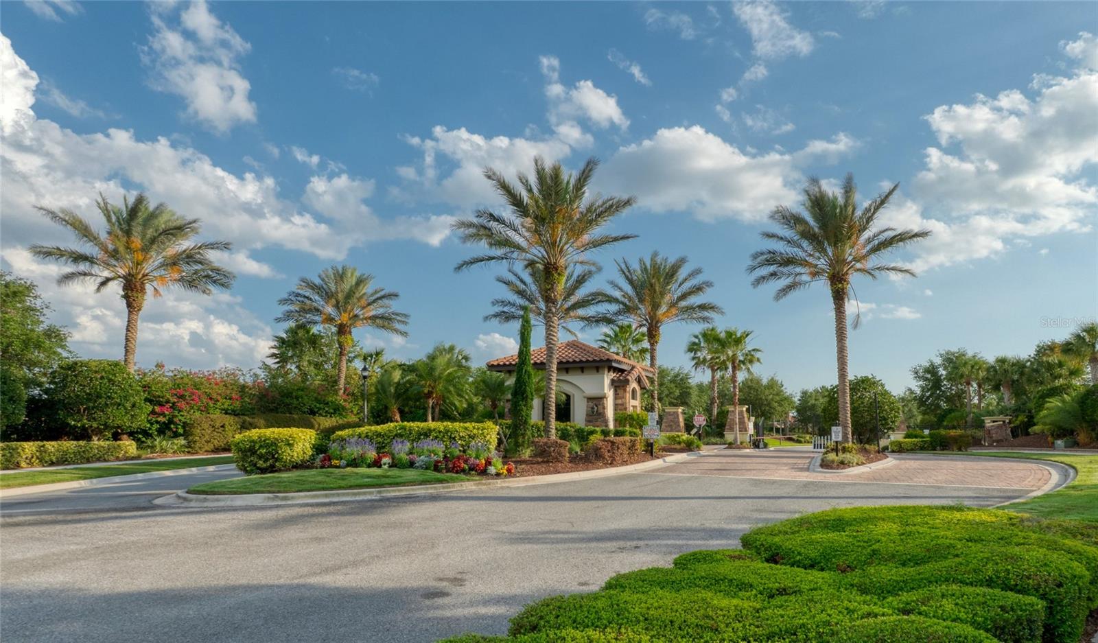 Listing photo id 22 for 11411 Juglans Drive