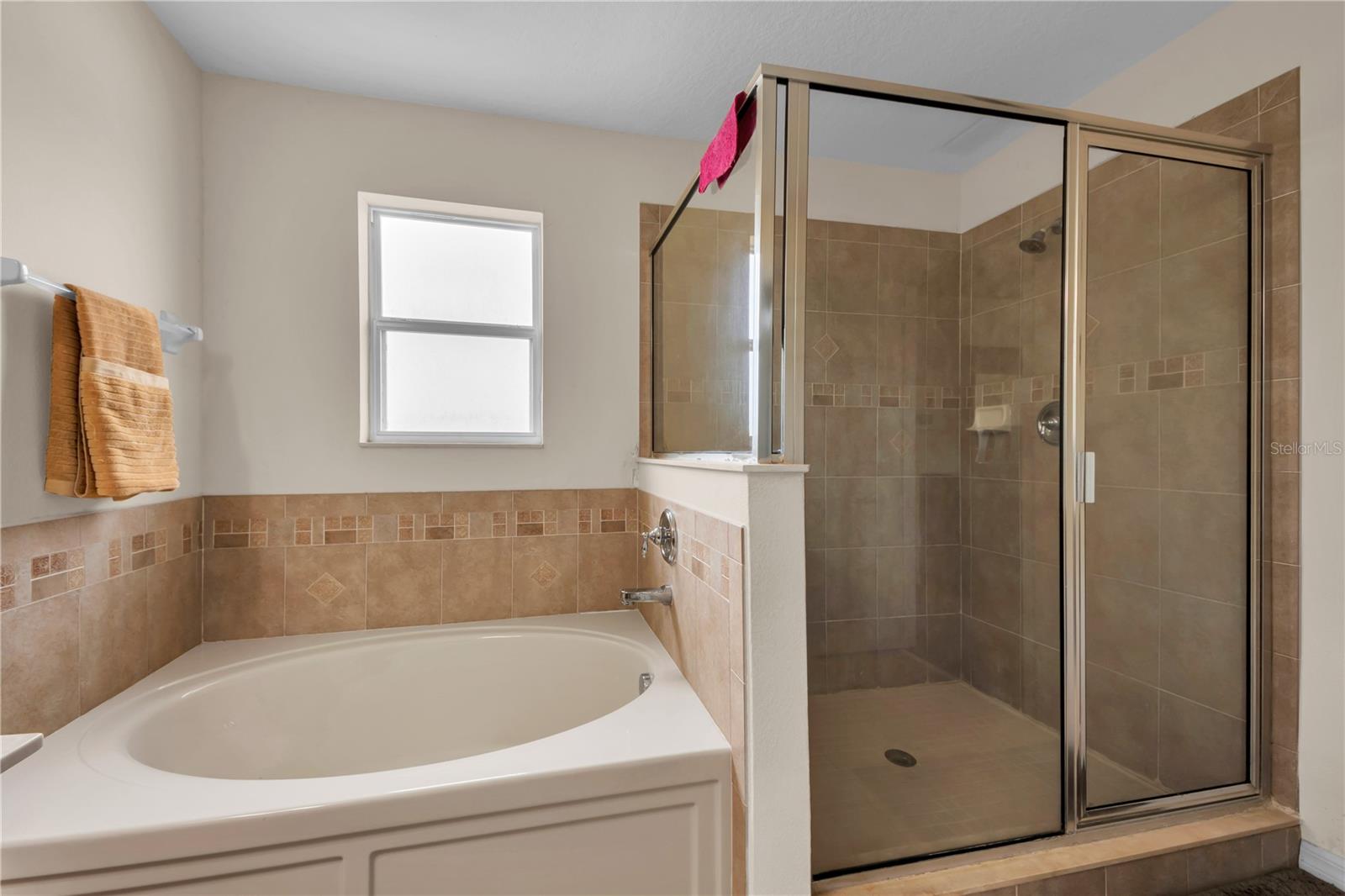 Image 15 of 35 For 3323 Thistledown Lane