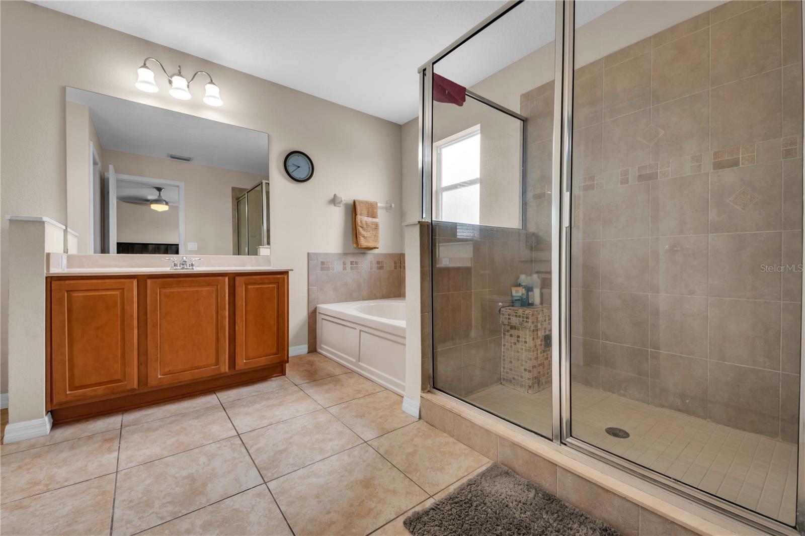 Image 17 of 35 For 3323 Thistledown Lane