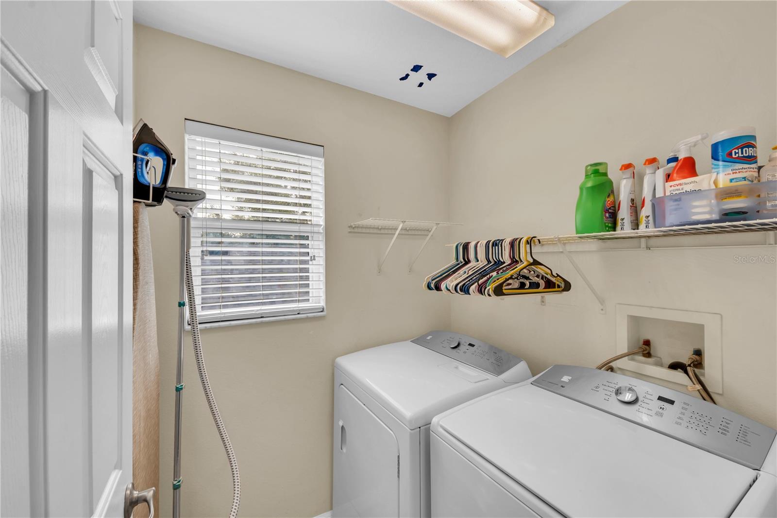 Image 22 of 35 For 3323 Thistledown Lane