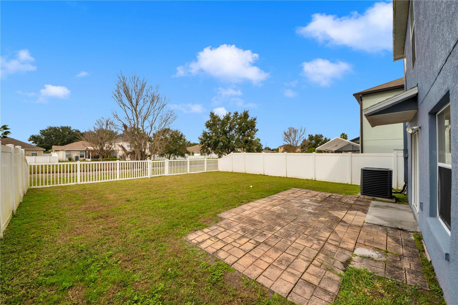 Image 23 of 35 For 3323 Thistledown Lane