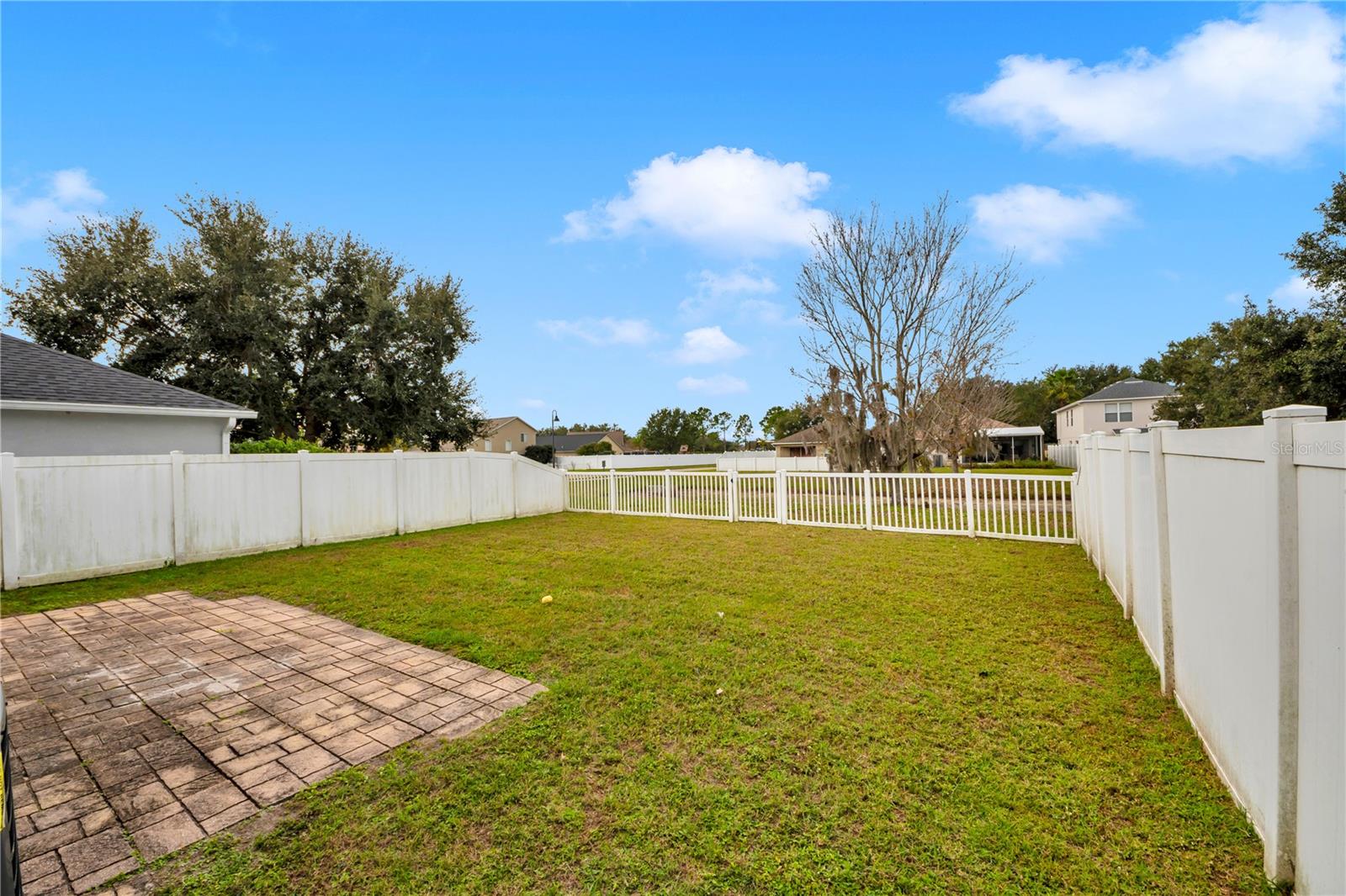 Image 28 of 35 For 3323 Thistledown Lane