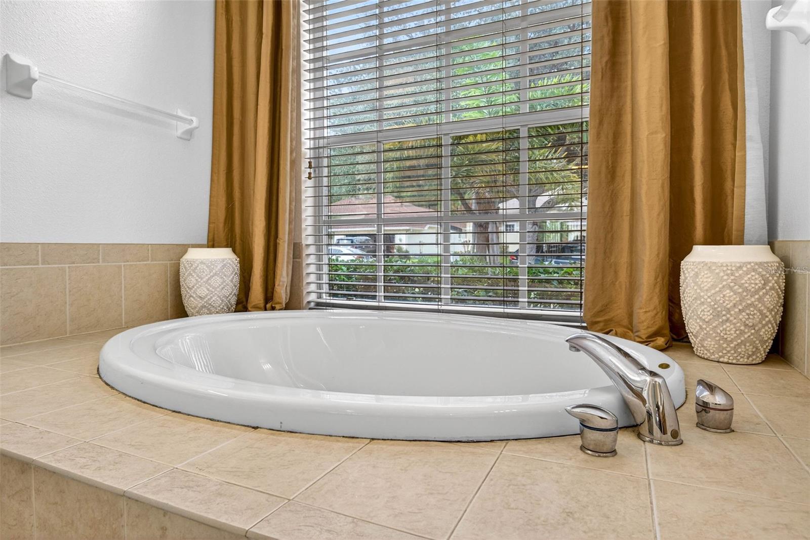 Image 41 of 65 For 1923 Rutherford Drive