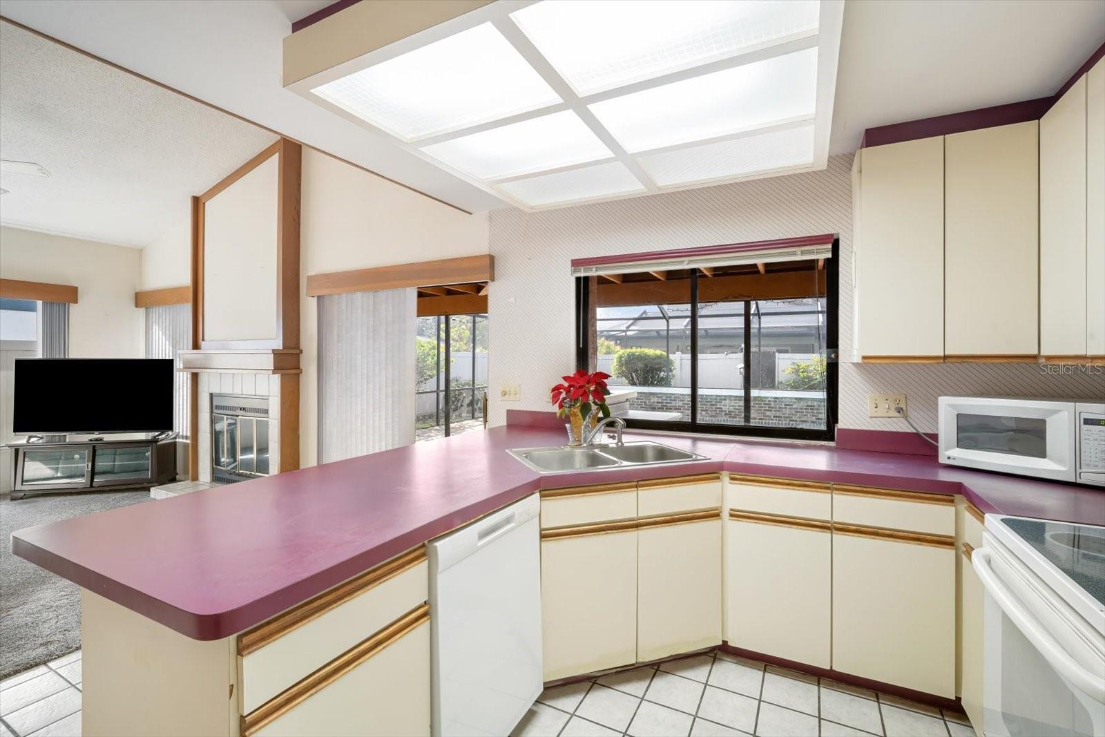 Image 12 of 34 For 2309 Walden Place N