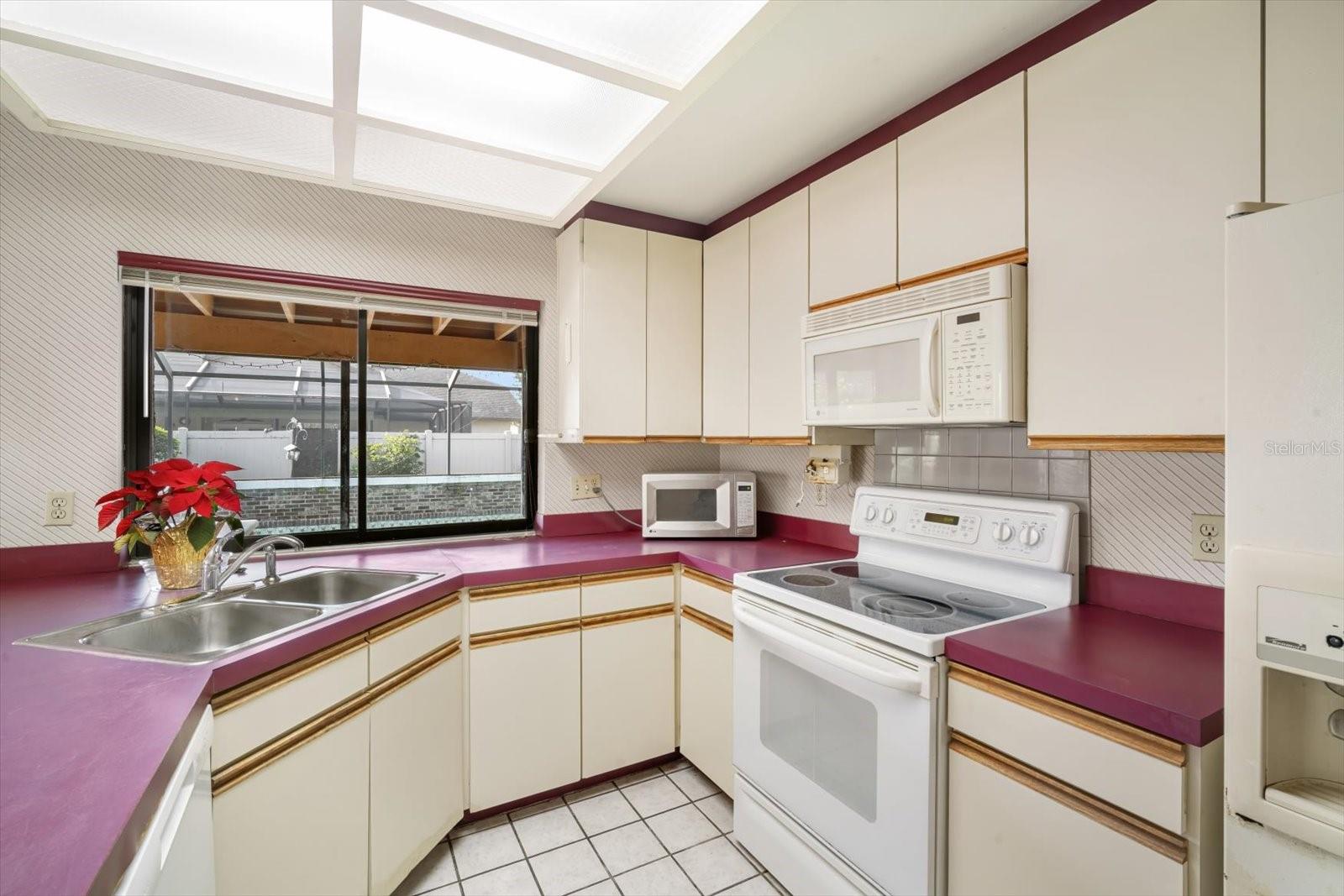 Image 13 of 34 For 2309 Walden Place N