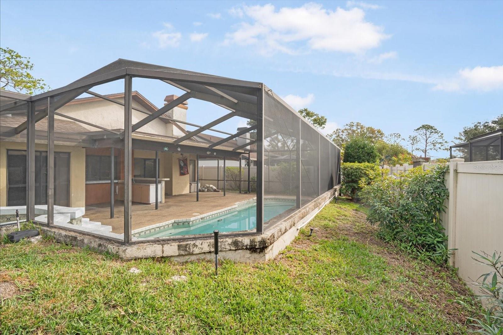 Image 28 of 34 For 2309 Walden Place N