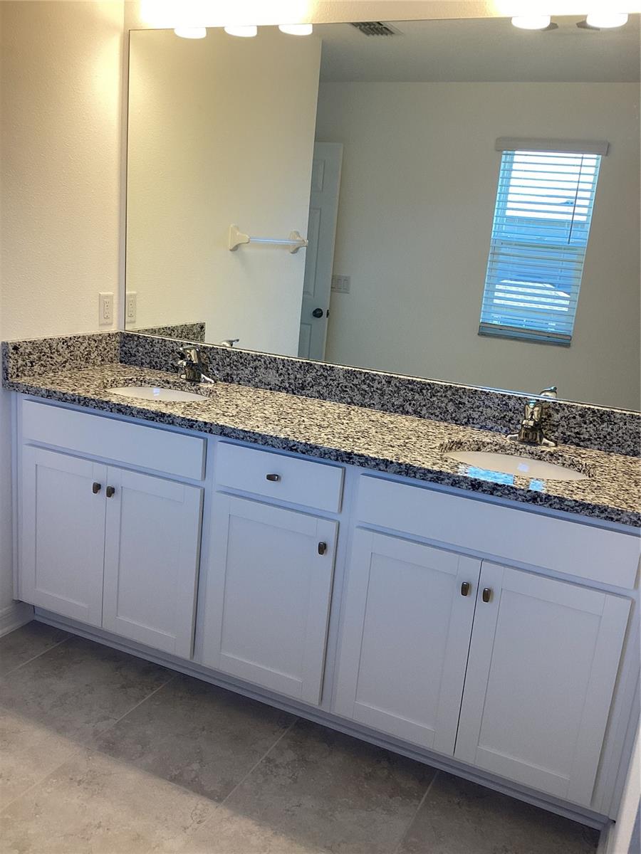 Image 12 of 18 For 3023 Adams Cross Drive