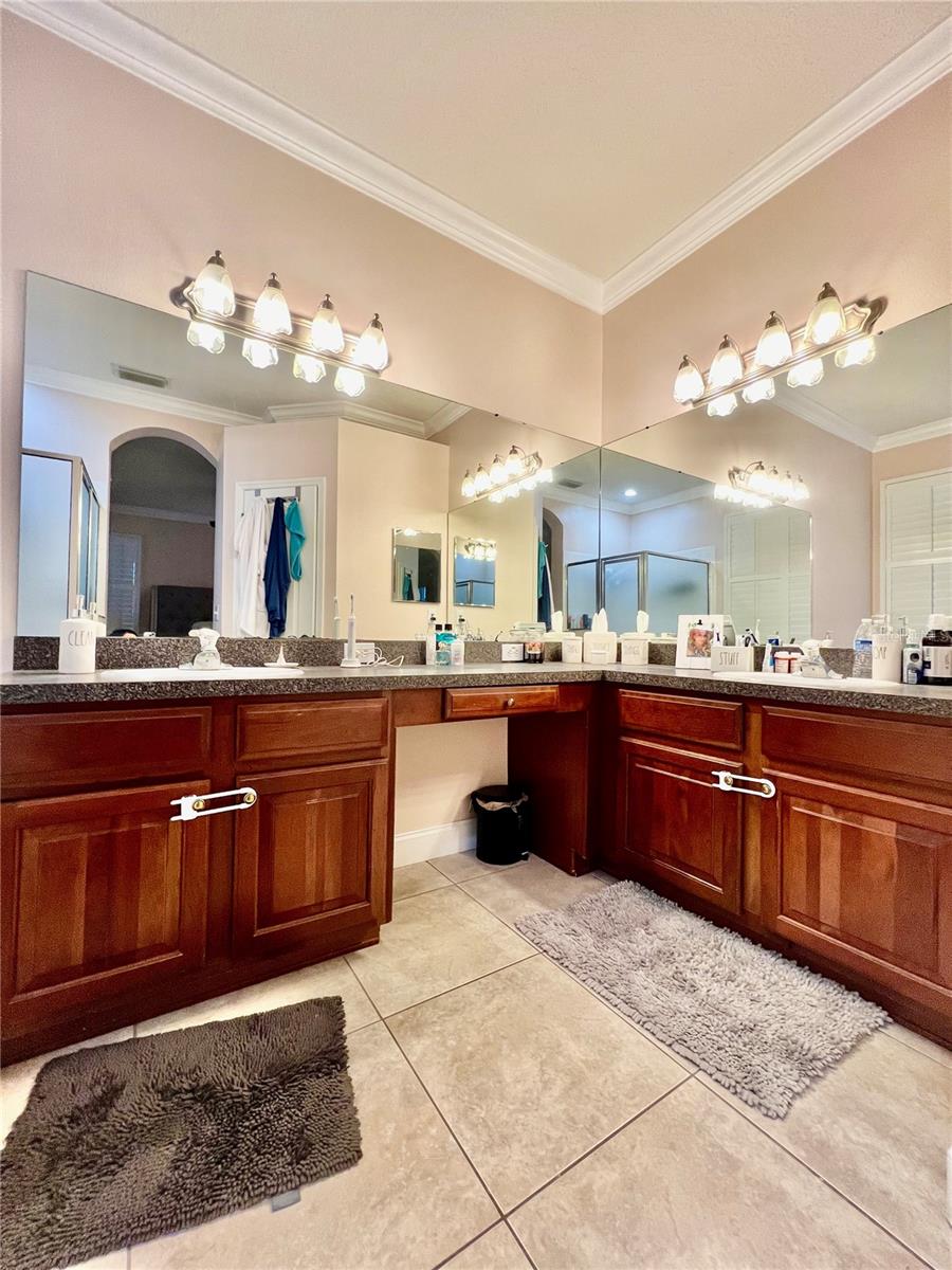 Image 24 of 33 For 9118 Whispering Willow Way