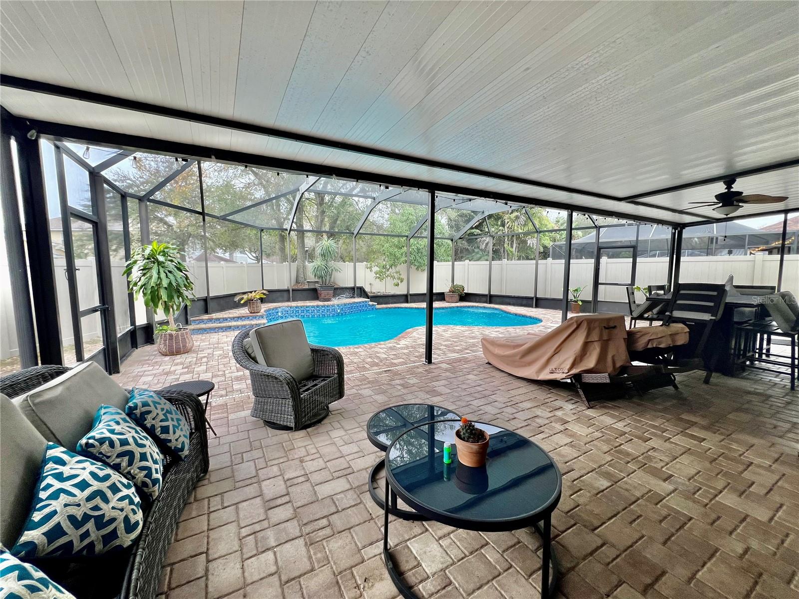 Image 28 of 33 For 9118 Whispering Willow Way