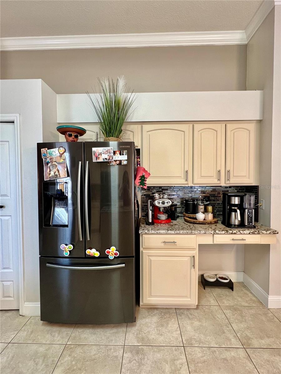 Image 8 of 33 For 9118 Whispering Willow Way