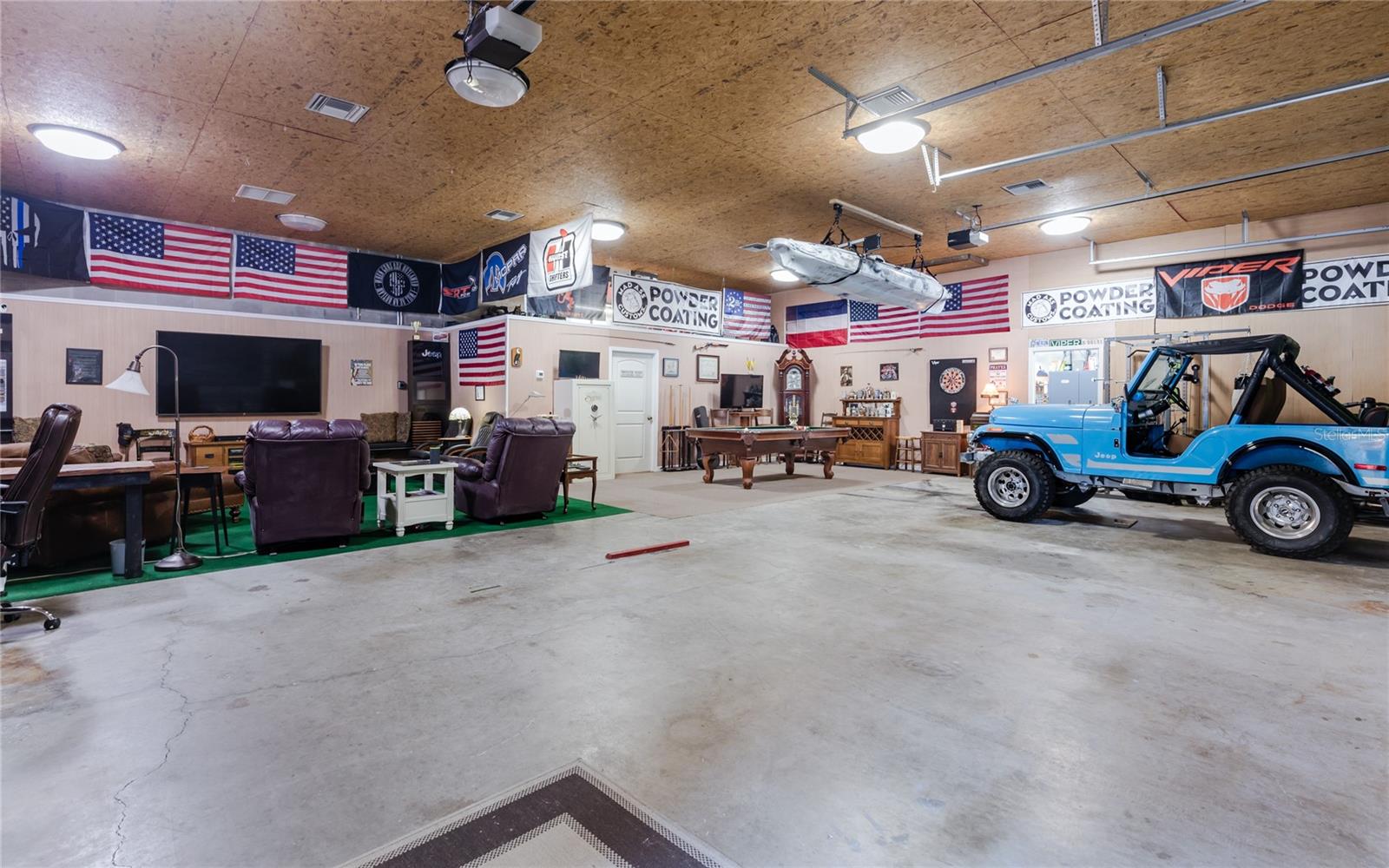 Image 19 of 36 For 16376 Chicopee Avenue