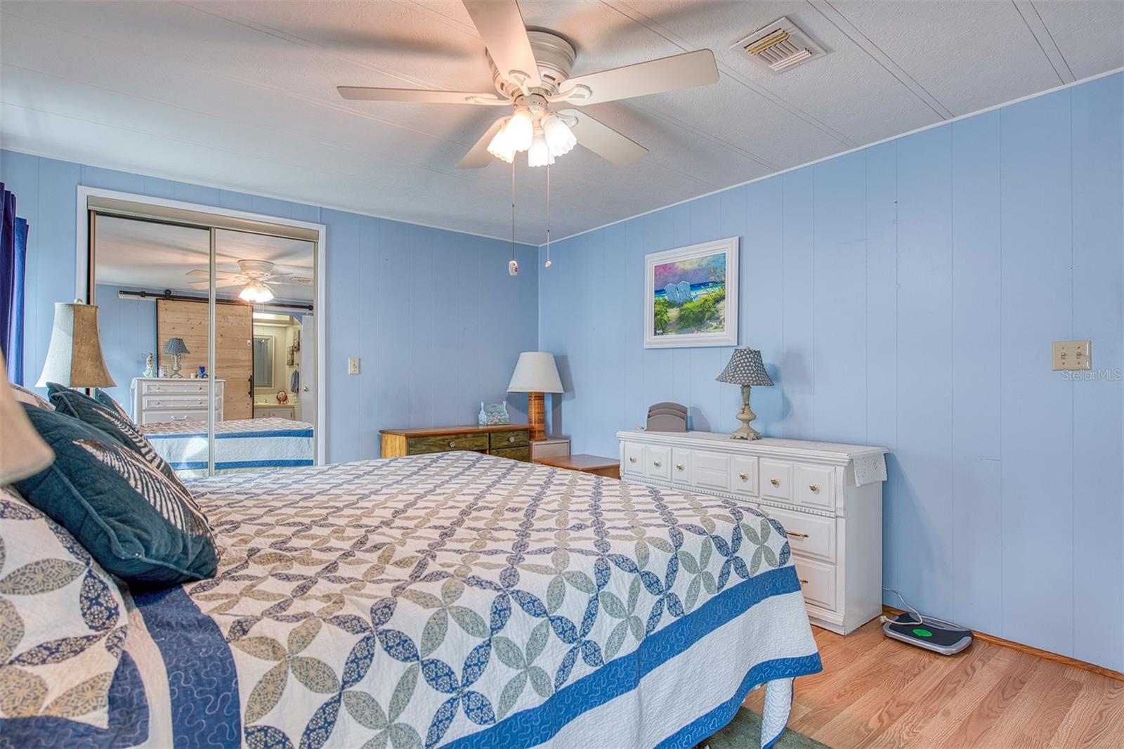 Image 16 of 40 For 83 Pelican Drive N