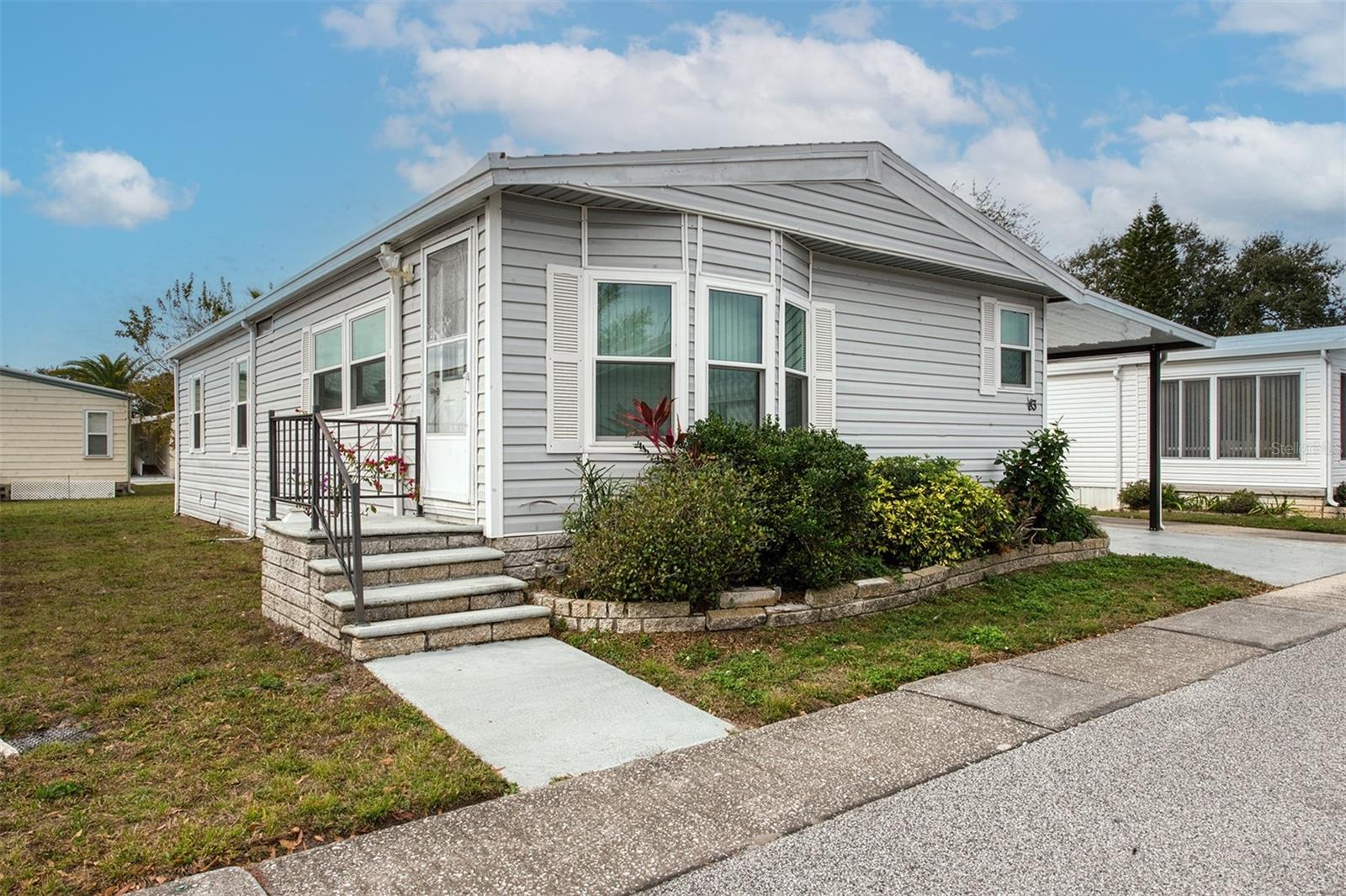 Image 27 of 40 For 83 Pelican Drive N