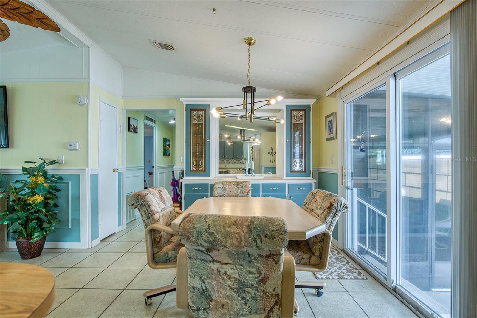 Image 8 of 40 For 83 Pelican Drive N