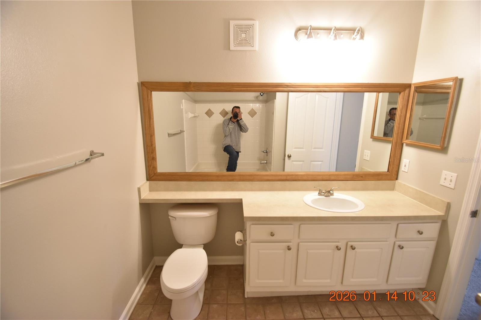 Image 25 of 31 For 4207 Dale Mabry Highway 7304