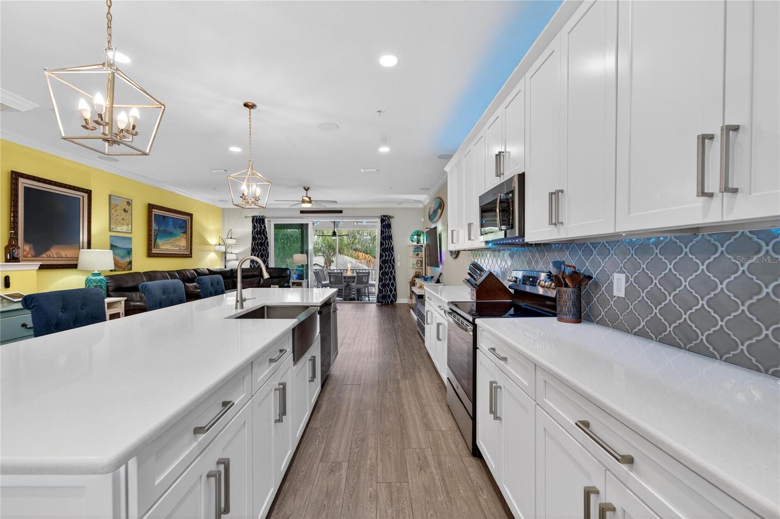 Image 17 of 92 For 829 Callista Cay Loop