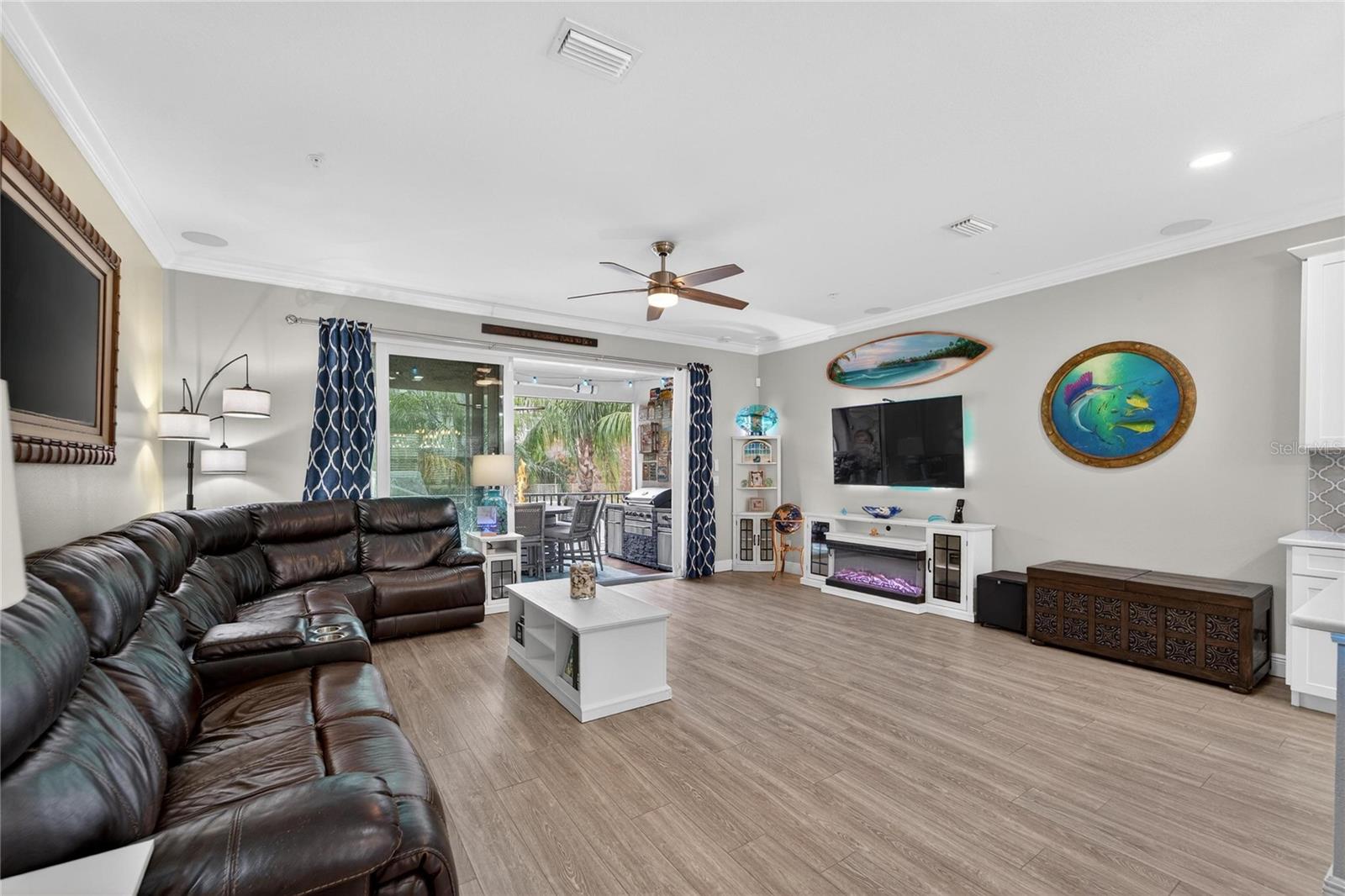 Image 21 of 92 For 829 Callista Cay Loop