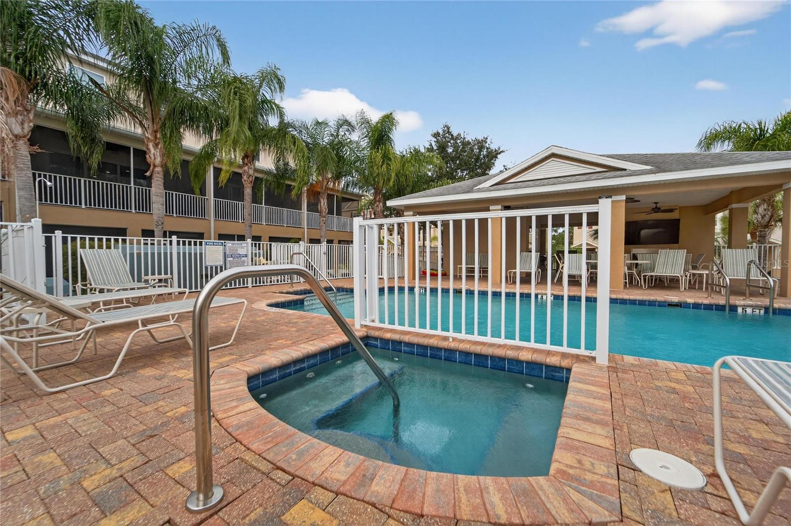 Image 73 of 92 For 829 Callista Cay Loop