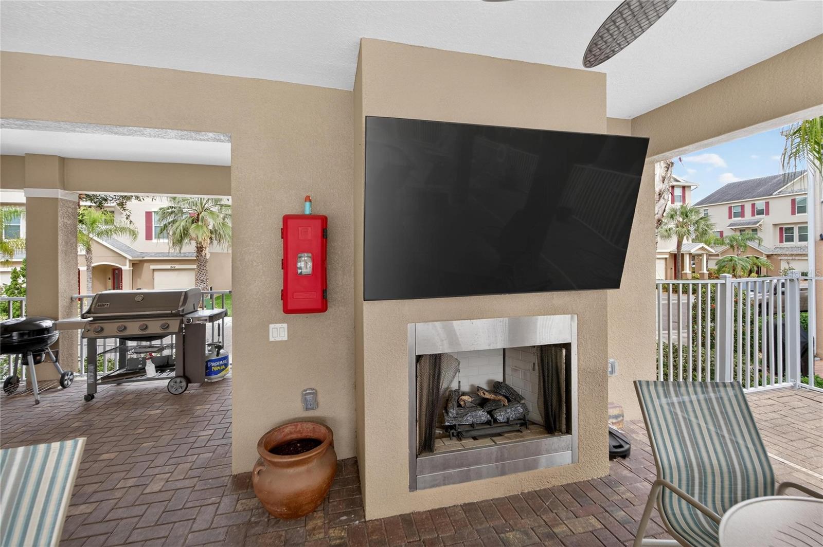 Image 79 of 92 For 829 Callista Cay Loop