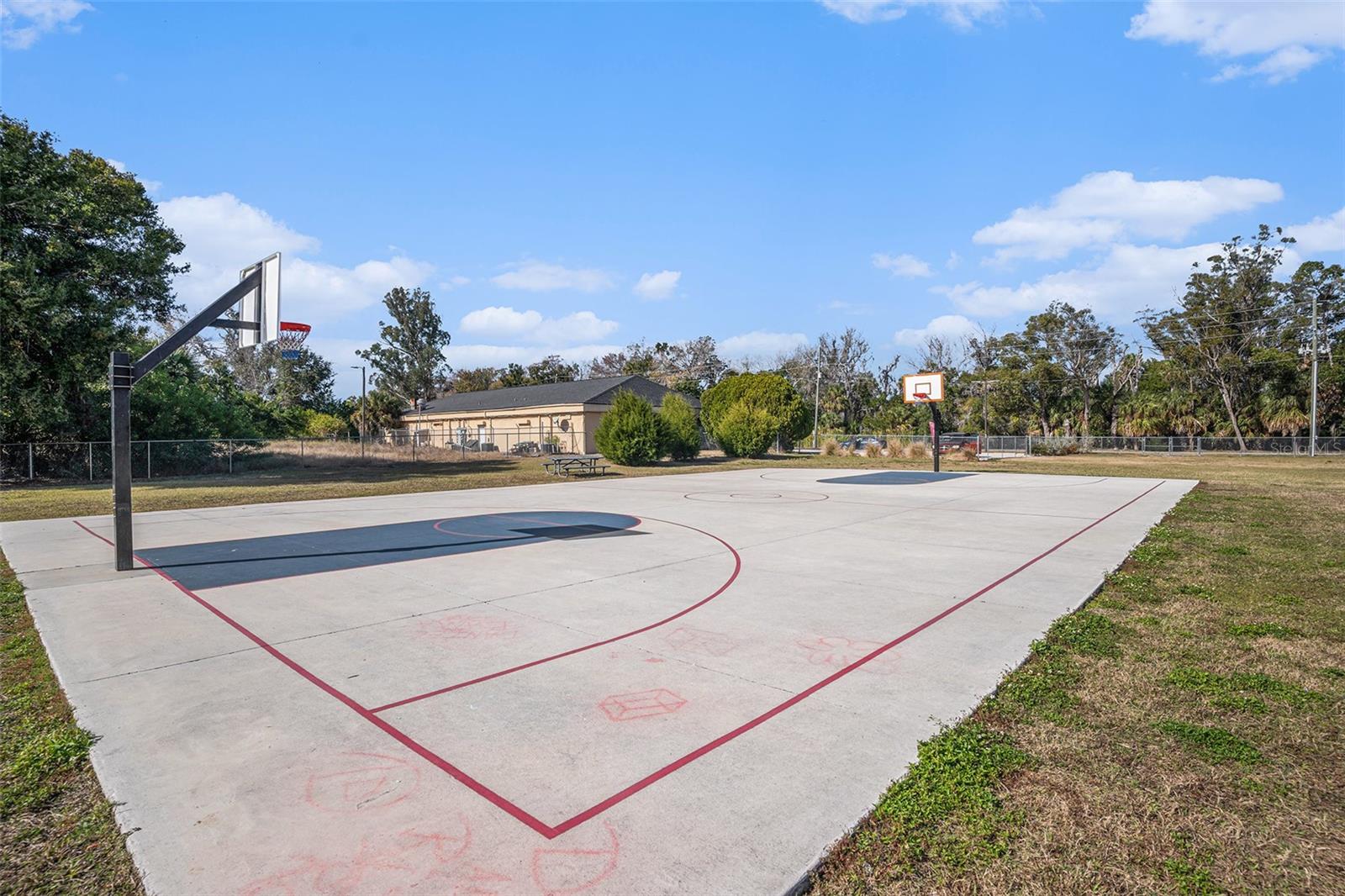 Image 23 of 25 For 3412 Springfield Drive