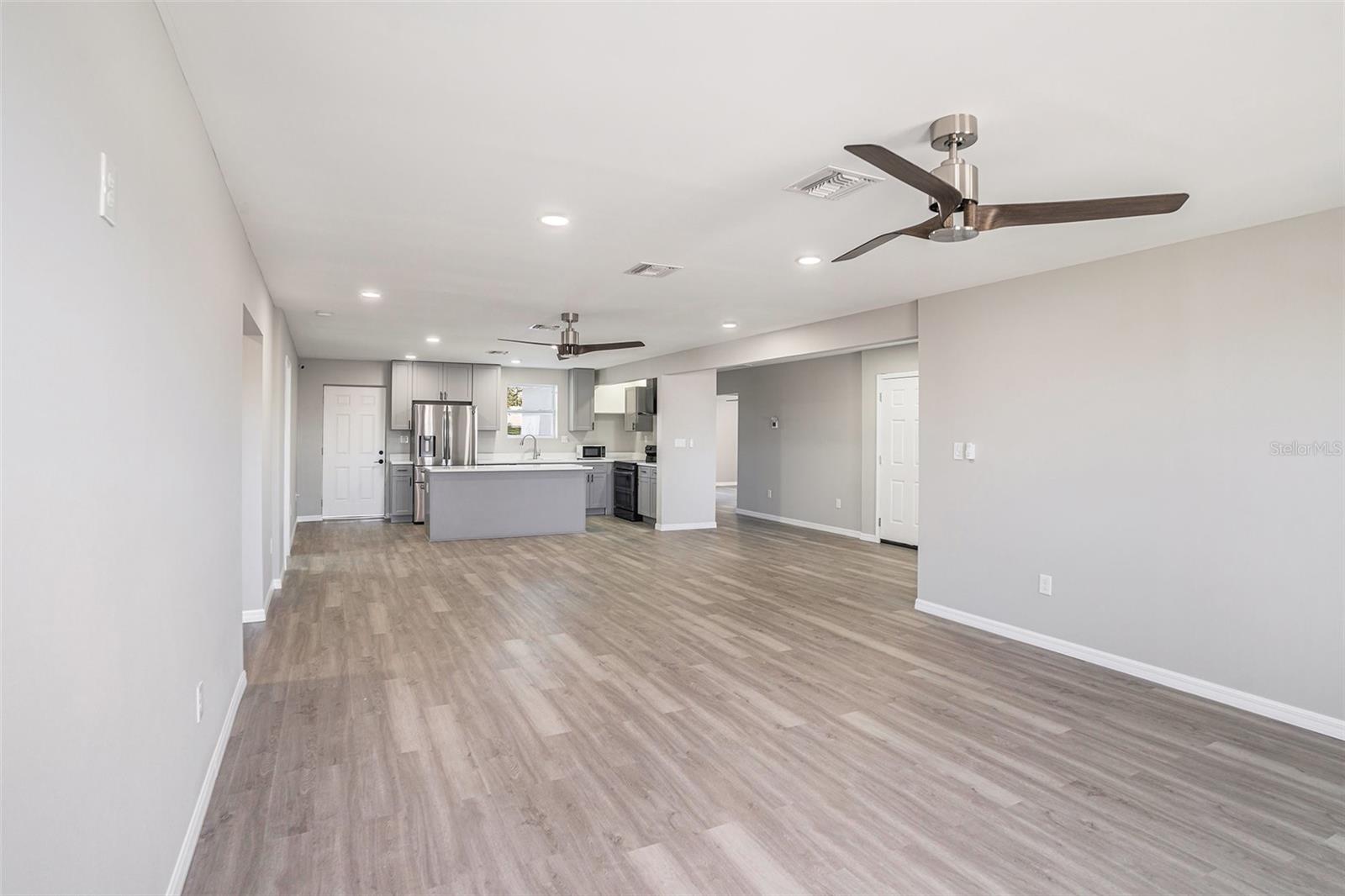 Image 6 of 25 For 3412 Springfield Drive