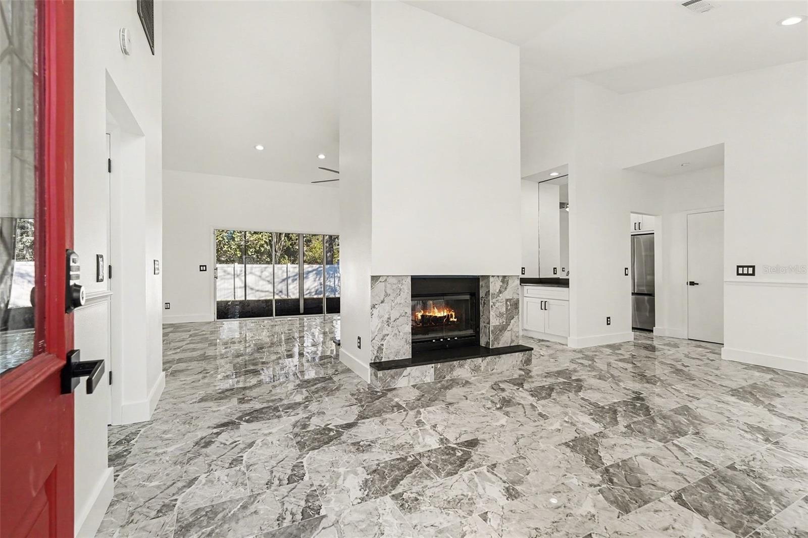 Image 9 of 37 For 905 Clearcreek Drive