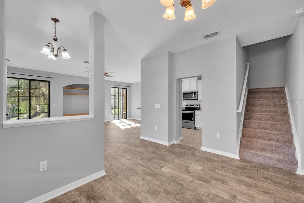 Image 11 of 38 For 16431 Kingletridge Avenue