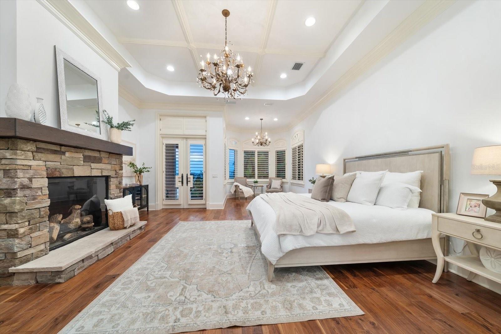 Image 10 of 98 For 118 Harbor View Lane