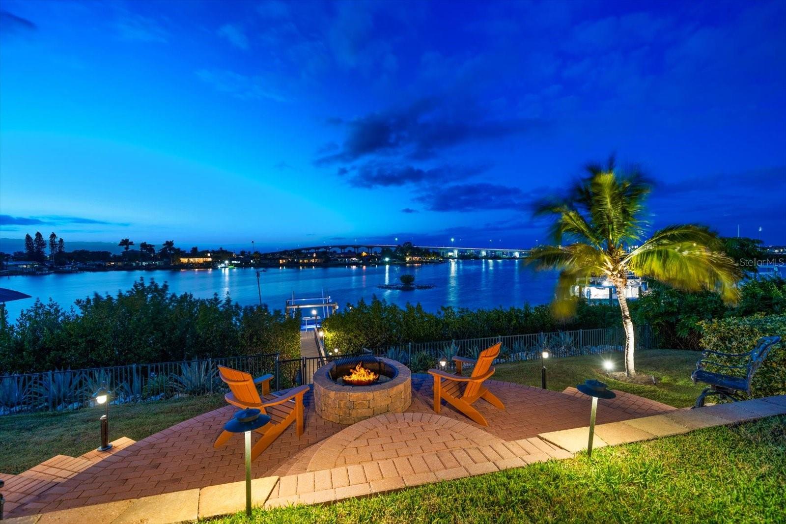 Image 13 of 98 For 118 Harbor View Lane