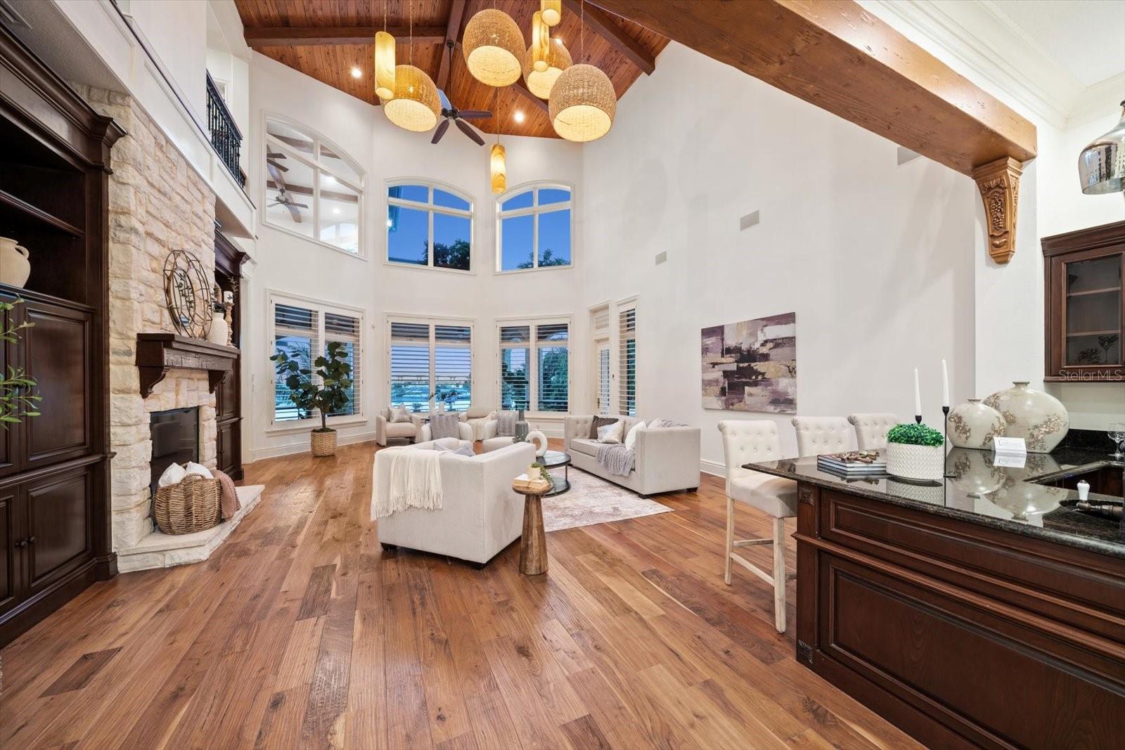 Image 19 of 98 For 118 Harbor View Lane