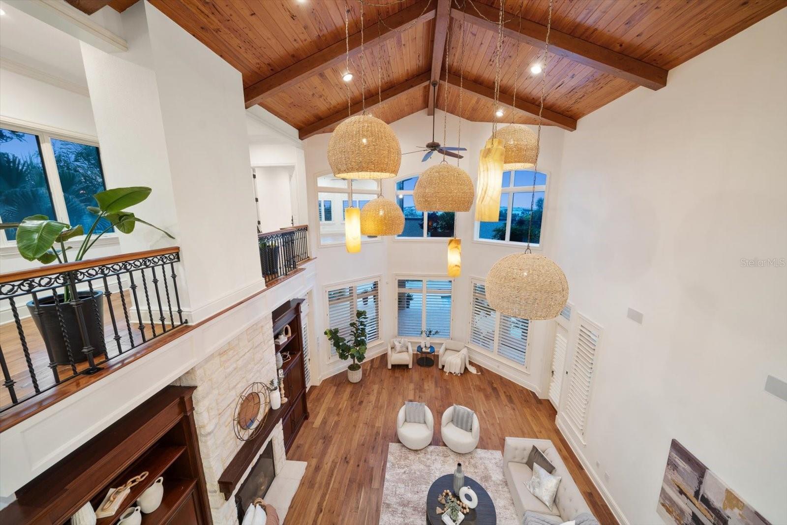 Image 22 of 98 For 118 Harbor View Lane