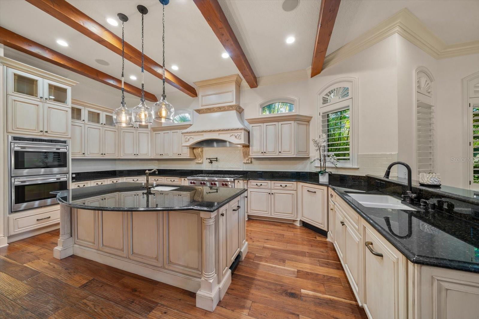 Image 24 of 98 For 118 Harbor View Lane