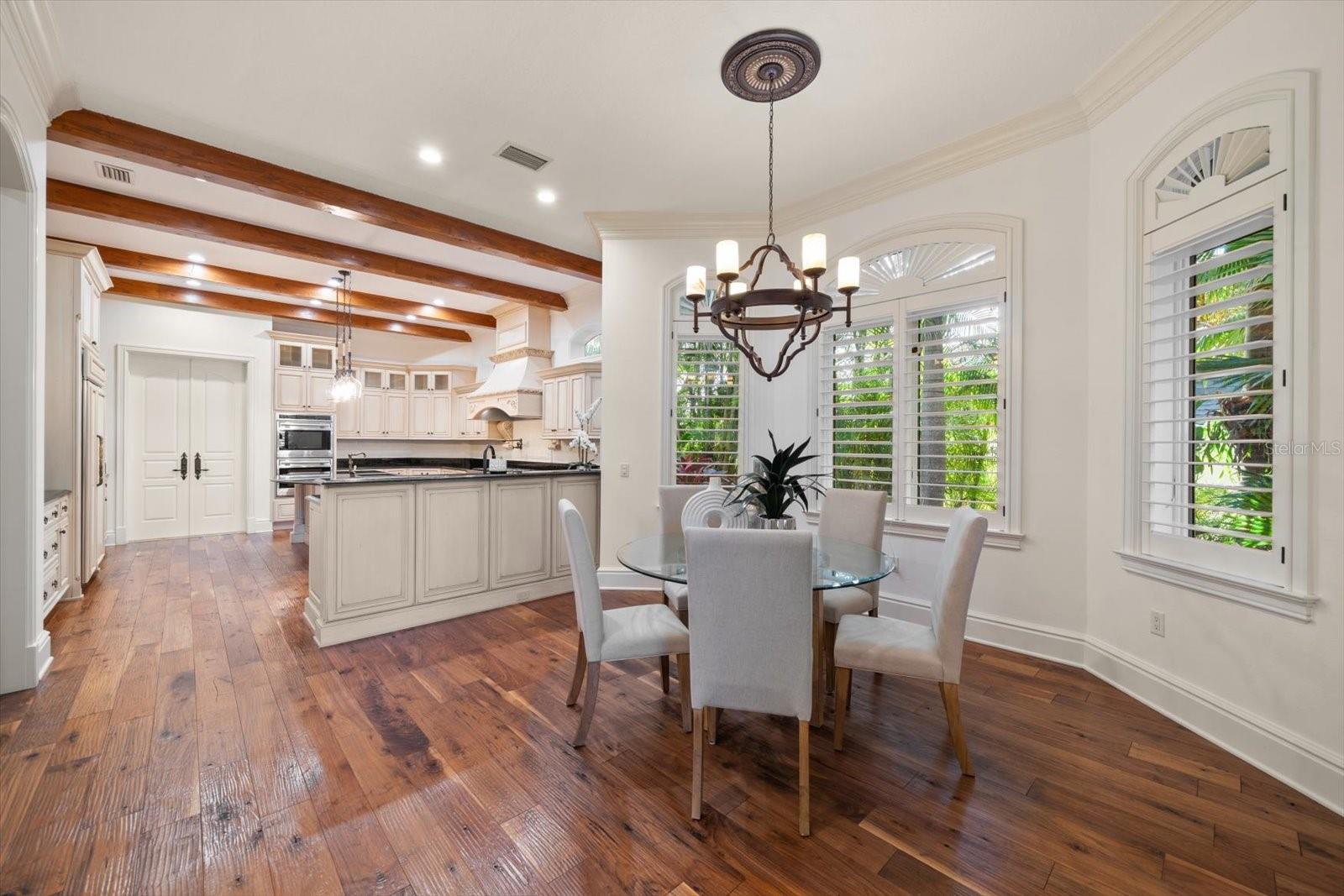 Image 28 of 98 For 118 Harbor View Lane