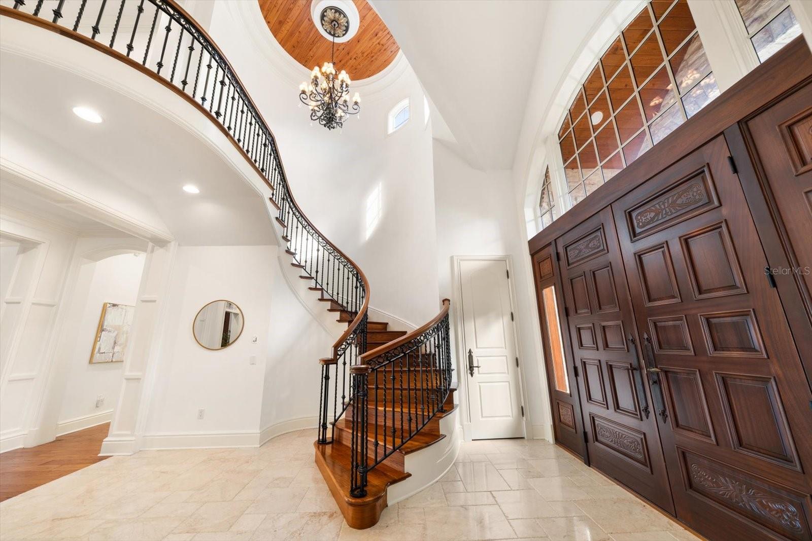 Image 36 of 98 For 118 Harbor View Lane