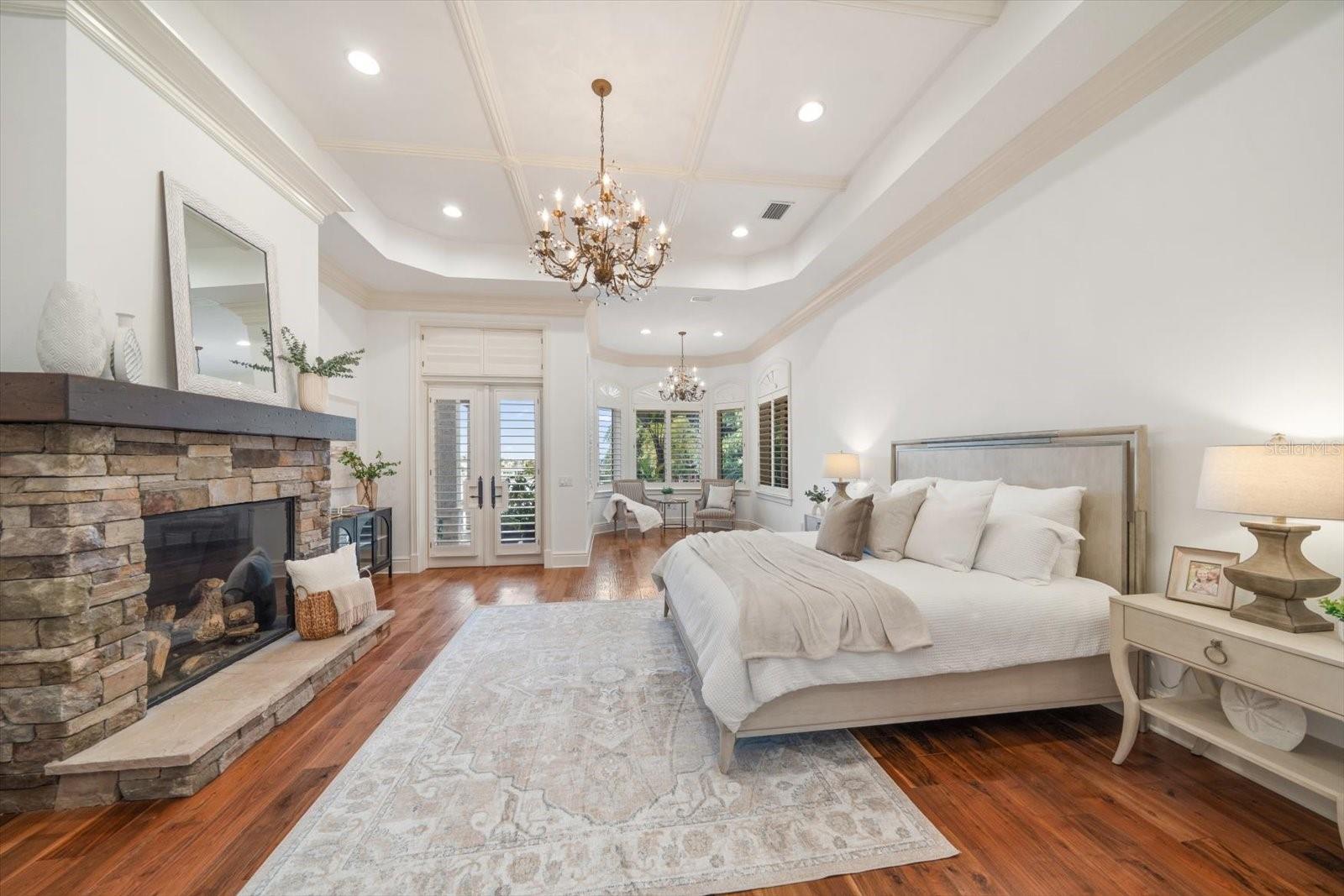 Image 40 of 98 For 118 Harbor View Lane