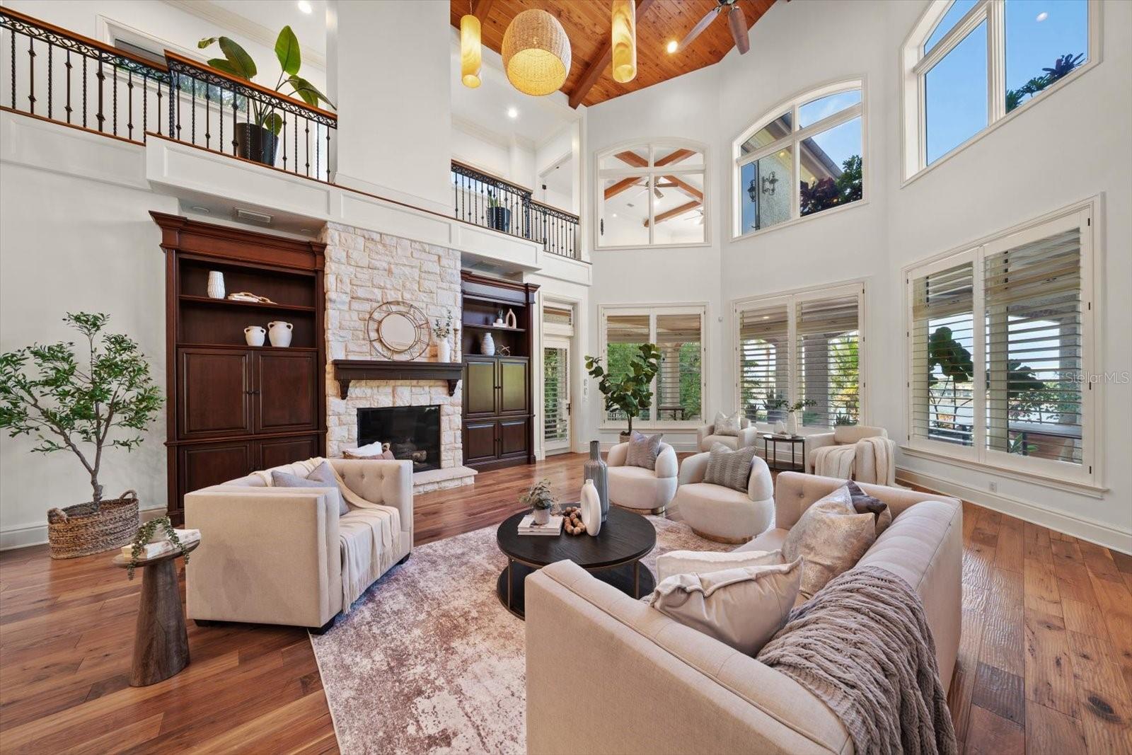 Image 5 of 98 For 118 Harbor View Lane